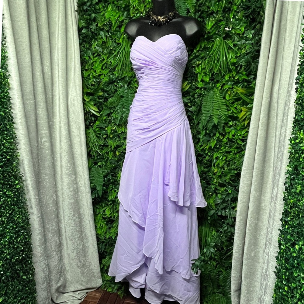 Romantic Dress Size 10 Lavender Ruched Tiered Ruffle Formal Gown NEW